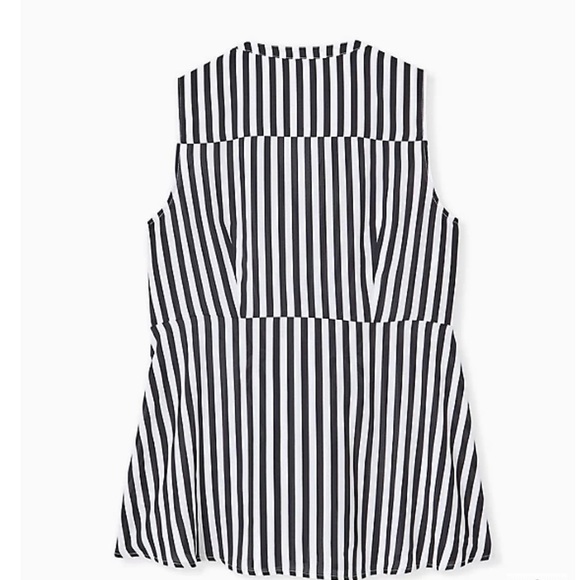 Torrid BLACK & WHITE STRIPE GEORGETTE PEPLUM TIE FRONT SLEEVELESS BLOUSE 2x 18 - Picture 3 of 3